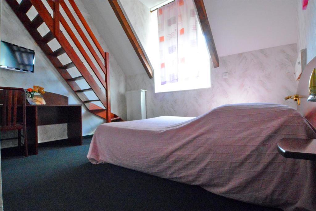 Hotel Le Saint Vorles Châtillon-sur-Seine Zimmer foto